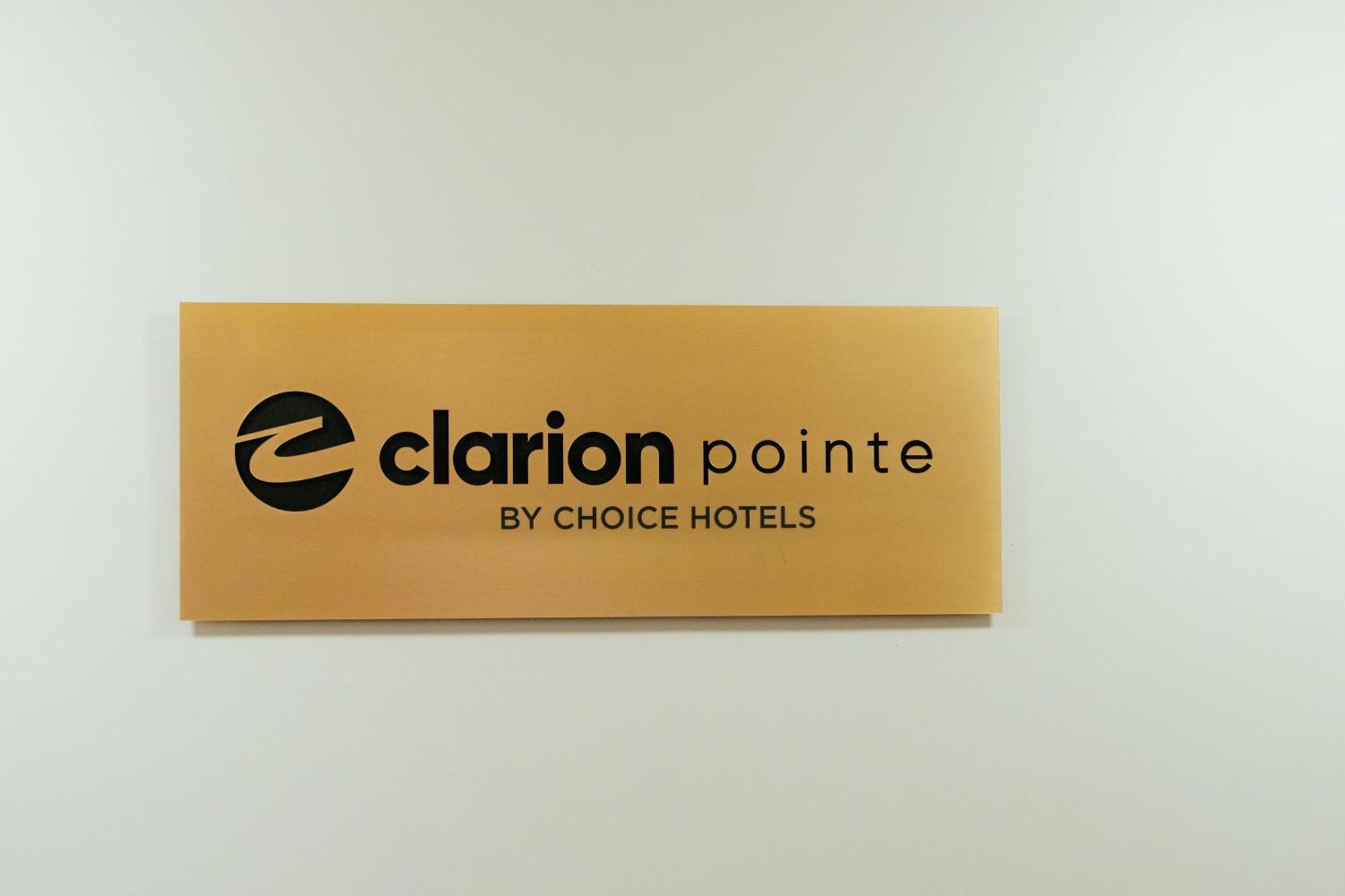 Hotel Clarion Pointe-Dillard Near Blue Ridge Mountains Exterior foto